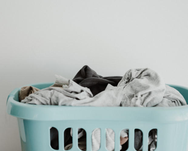 what is laundry detergent made of